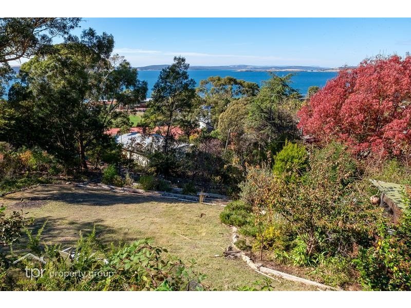141-143 Channel Highway, Taroona TAS 7053