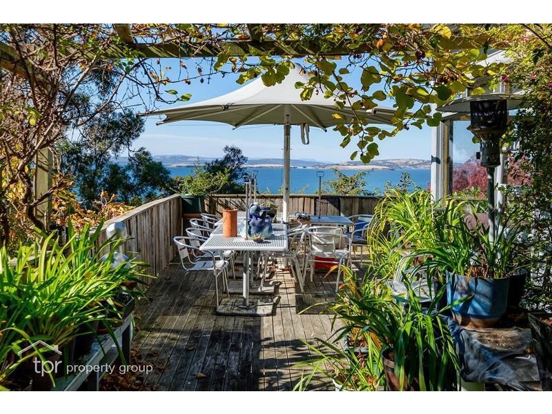 141-143 Channel Highway, Taroona TAS 7053