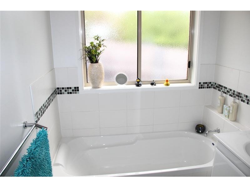 28a Heemskirk Street, Warrane TAS 7018