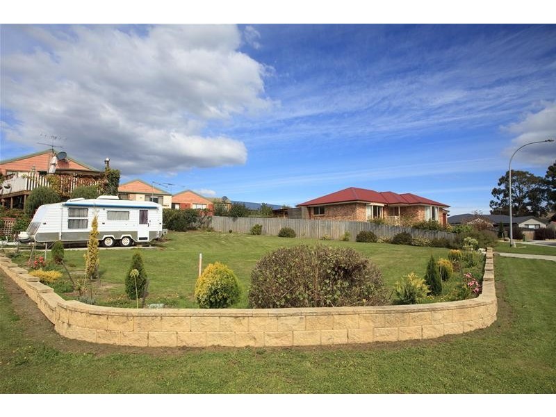 1 Pear Tree Close, Huonville TAS 7109