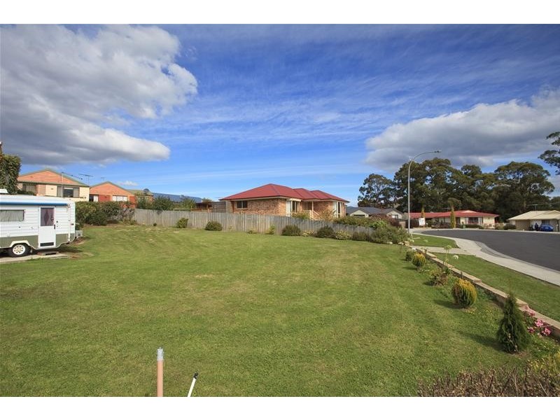 1 Pear Tree Close, Huonville TAS 7109