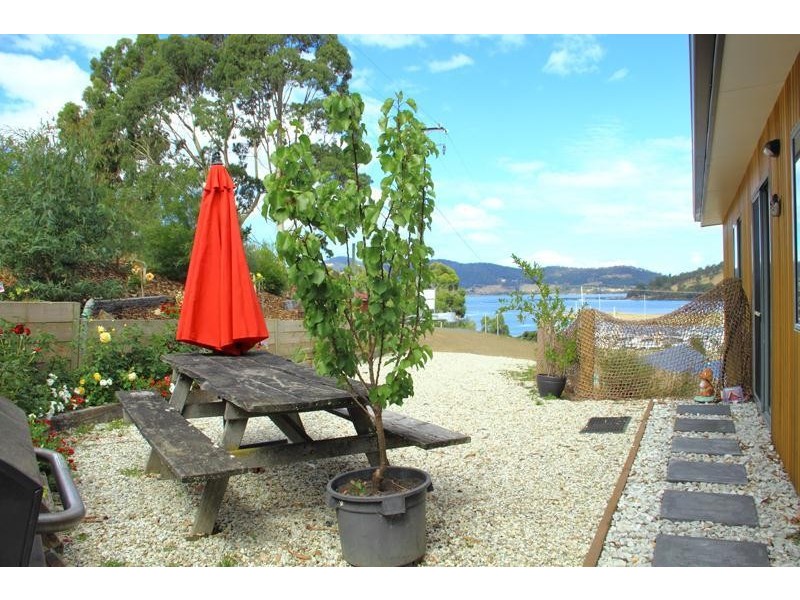 5 Percy Street, Port Huon TAS 7116