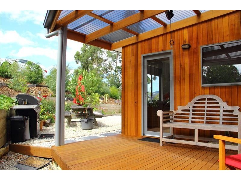 5 Percy Street, Port Huon TAS 7116