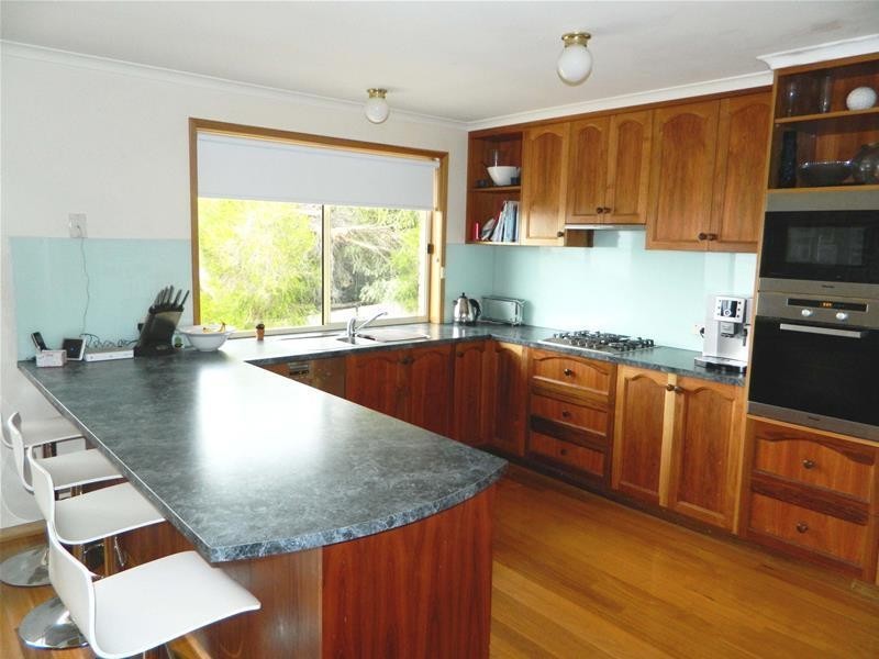 10 Seacrest Avenue, Blackmans Bay TAS 7052