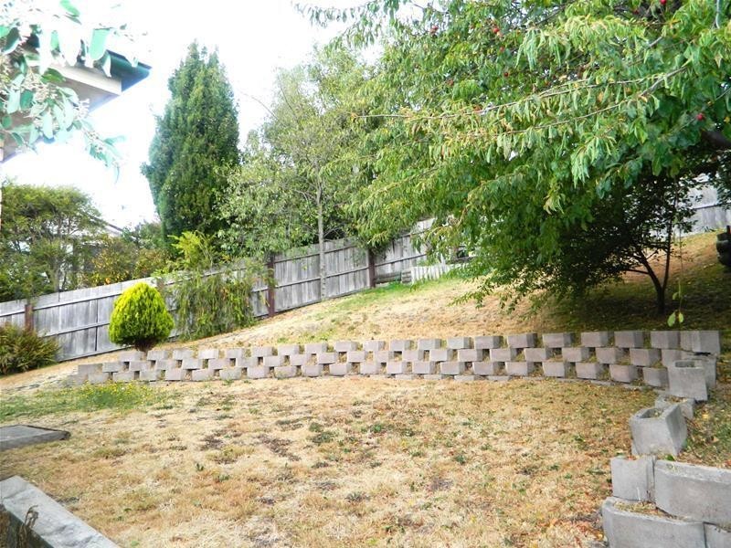 10 Seacrest Avenue, Blackmans Bay TAS 7052