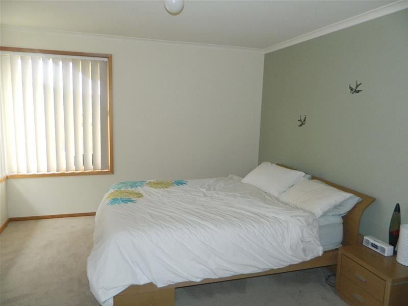 10 Seacrest Avenue, Blackmans Bay TAS 7052