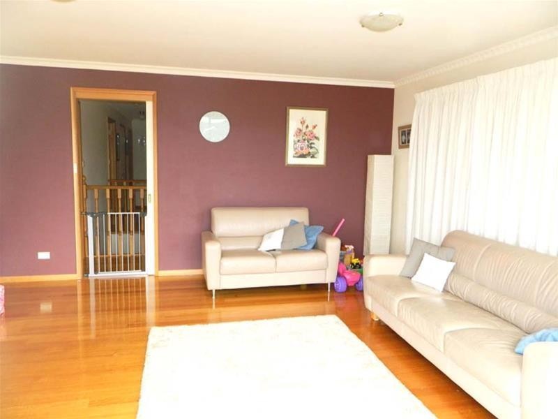 10 Seacrest Avenue, Blackmans Bay TAS 7052