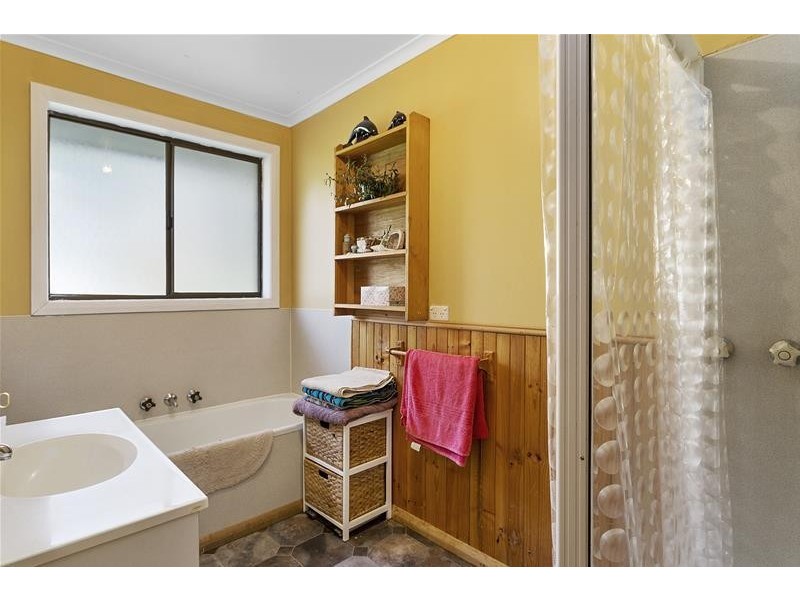 275 Wattle Grove Road, Wattle Grove TAS 7109