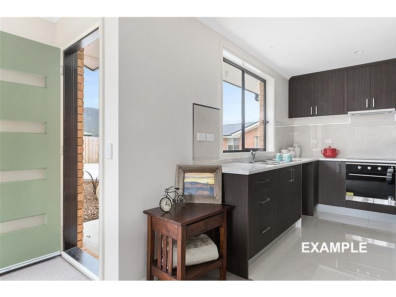 9/4 Walton Street, Huonville TAS 7109