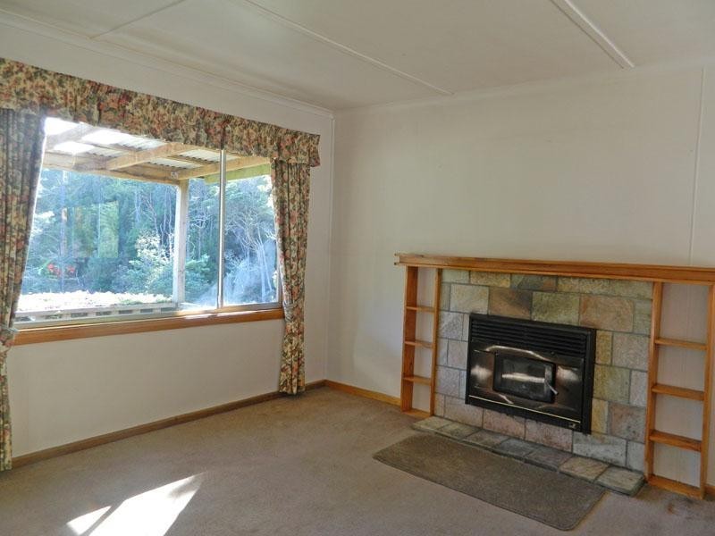 8 Blue Gum Road, Gardners Bay TAS 7112