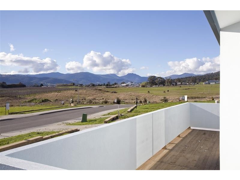 3 Plum Tree Close, Huonville TAS 7109