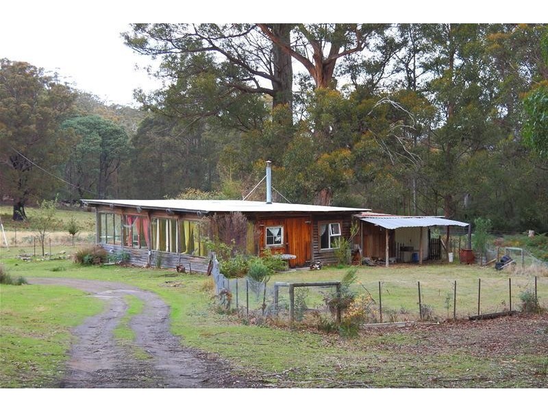 410 Cloverside Road, Lucaston TAS 7109