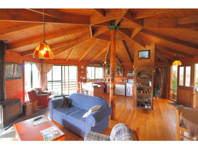 410 Cloverside Road, Lucaston TAS 7109