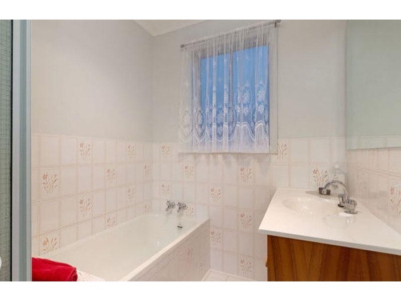 8 Padmans Lane, Geeveston TAS 7116