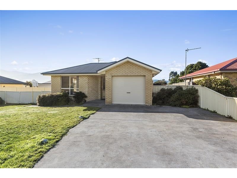 13 Christina Street, Cygnet TAS 7112