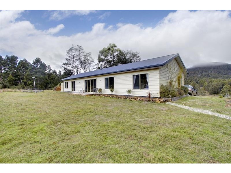 77 Vinces Saddle Road, Sandfly TAS 7150