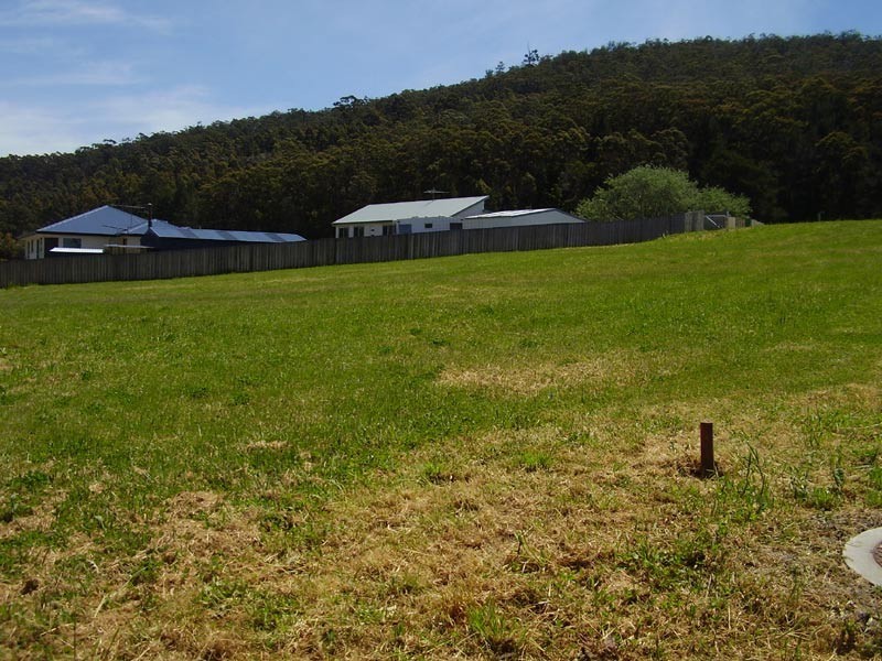 7 Pearl Court, Dover TAS 7117