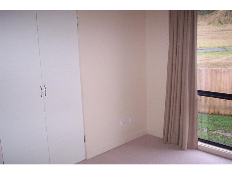 8 Fritton Drive, Dover TAS 7117