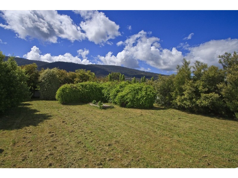 88 Main Street, Huonville TAS 7109