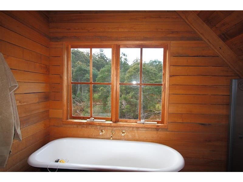 220 Hastings Caves Road, Hastings TAS 7109