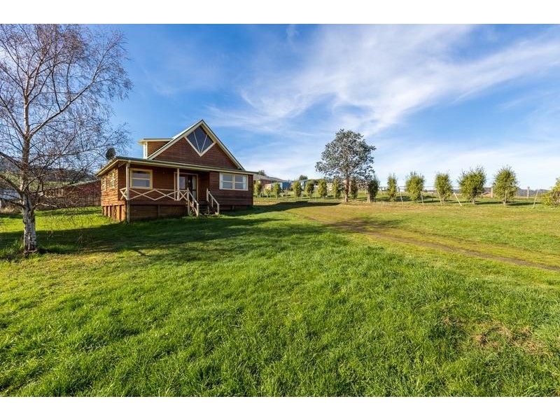 5 Solly  Court, Cygnet TAS 7112