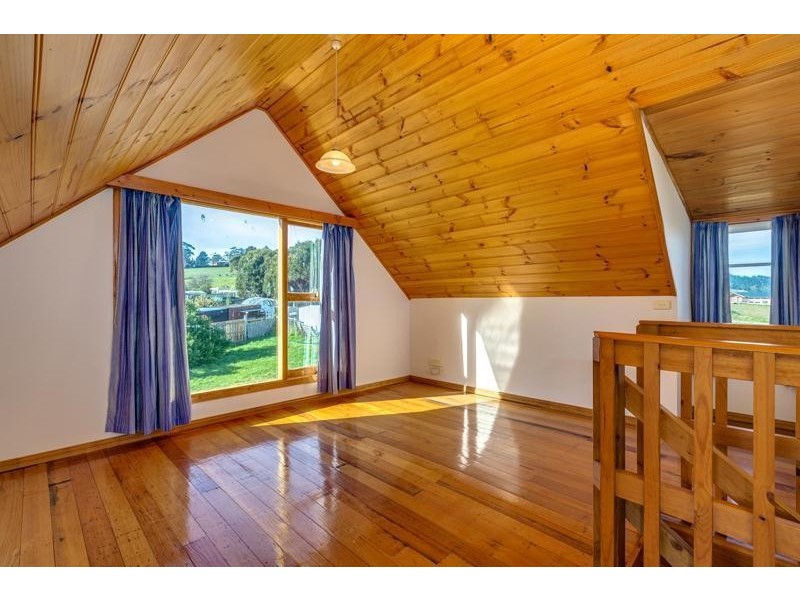 5 Solly  Court, Cygnet TAS 7112