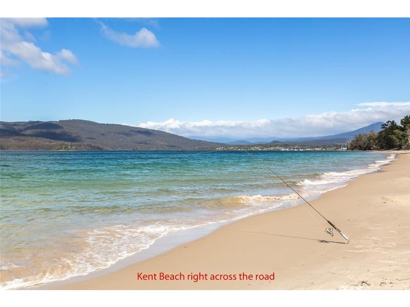 1/225 Kent Beach Road, Dover TAS 7117