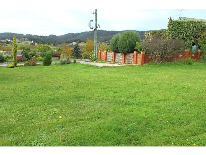 1 Pear Tree Close, Huonville TAS 7109