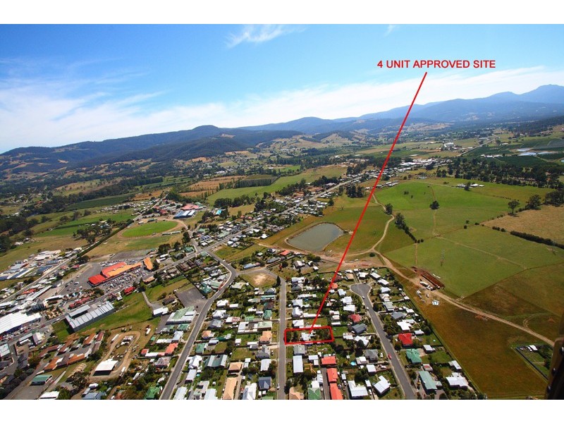 6 Oak Street, Huonville TAS 7109