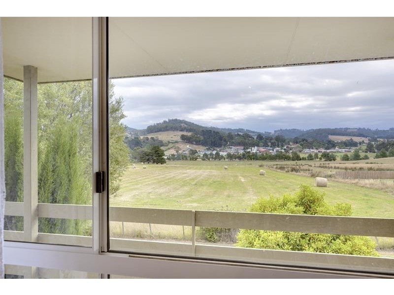 2/47 Thorp Street, Cygnet TAS 7112