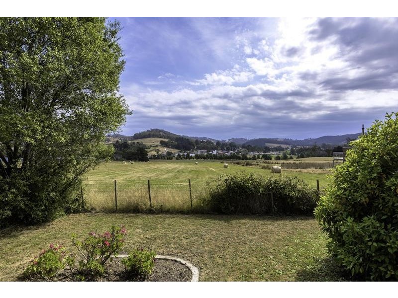 2/47 Thorp Street, Cygnet TAS 7112