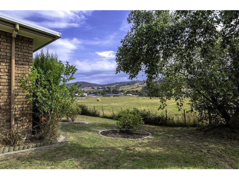 2/47 Thorp Street, Cygnet TAS 7112