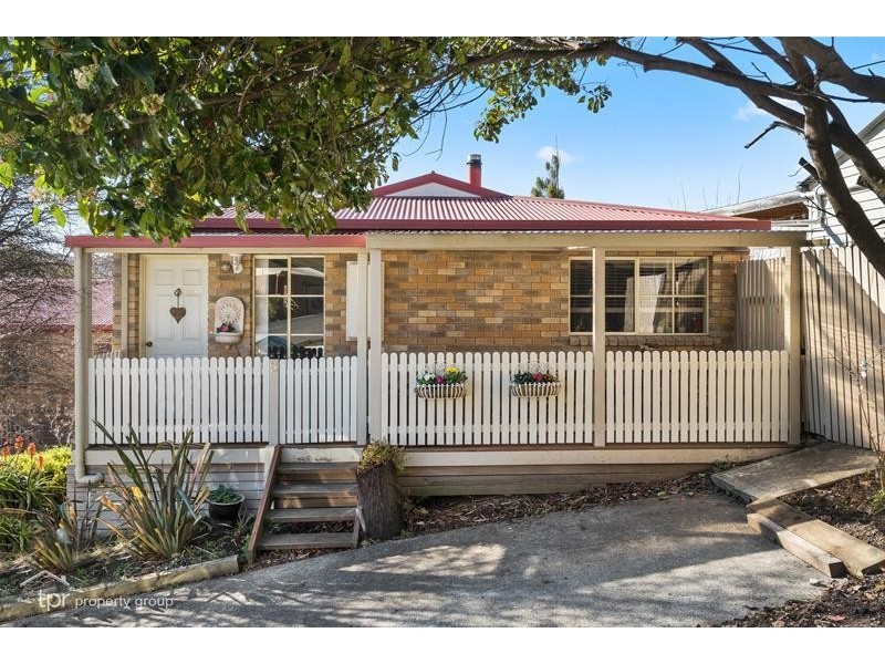 5/1-2 Allport Place, Lenah Valley TAS 7008