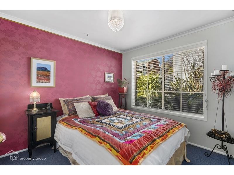 5/1-2 Allport Place, Lenah Valley TAS 7008