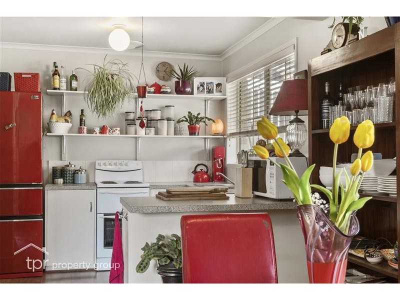 5/1-2 Allport Place, Lenah Valley TAS 7008