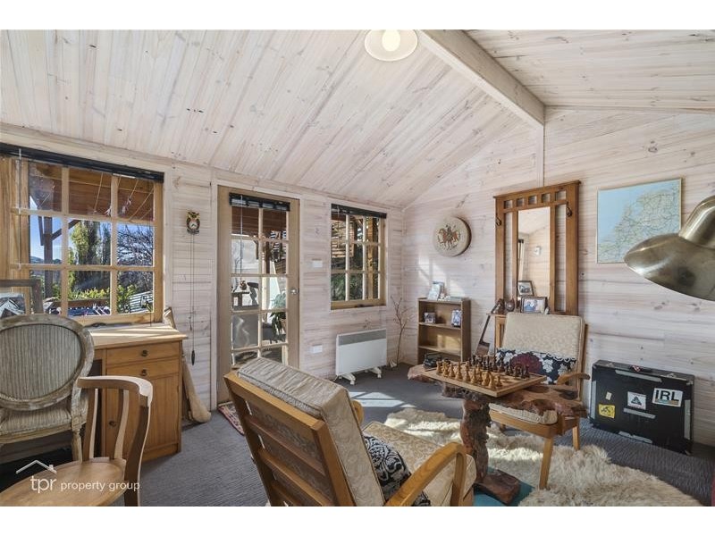 5/1-2 Allport Place, Lenah Valley TAS 7008