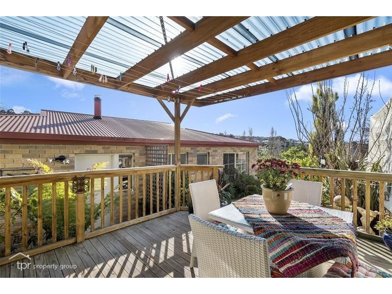 5/1-2 Allport Place, Lenah Valley TAS 7008