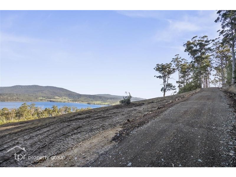 820 Cygnet Coast Road, Petcheys Bay TAS 7109
