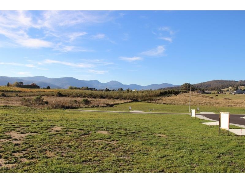 8 Bramley Close, Huonville TAS 7109