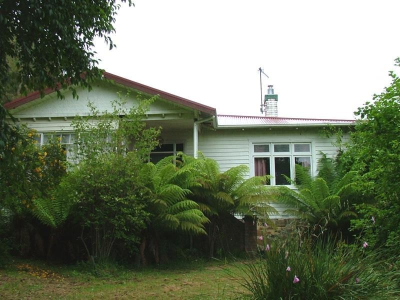 8 Evans Road, Port Huon TAS 7116