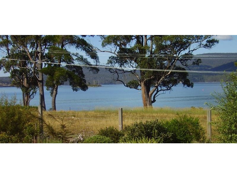 2 Fritton Drive, Dover TAS 7117