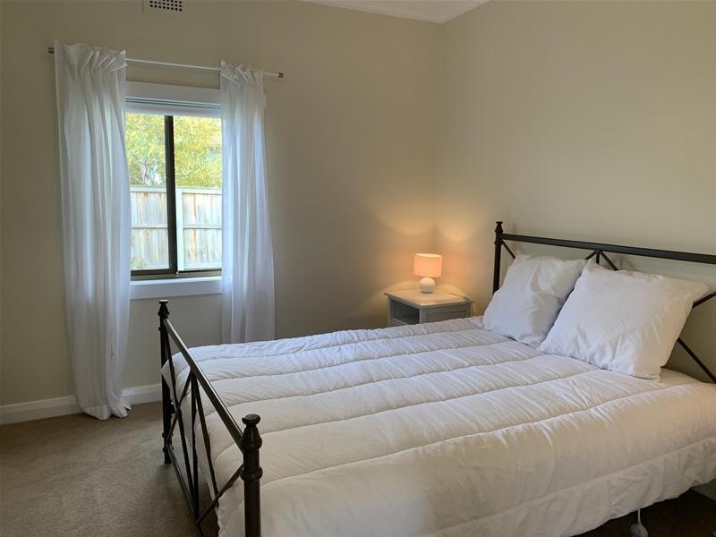 20 Pages Road, Grove TAS 7109