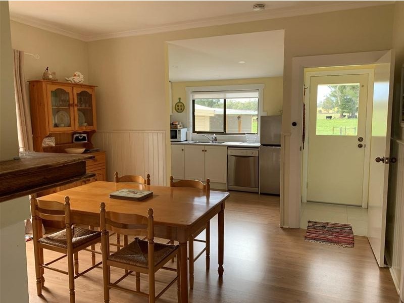 20 Pages Road, Grove TAS 7109