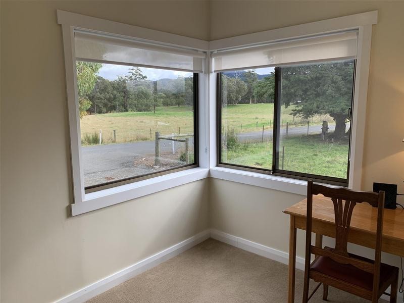 20 Pages Road, Grove TAS 7109