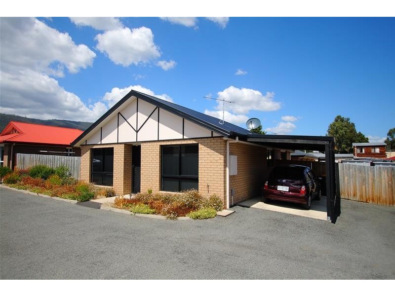 4/105 Main Street, Huonville TAS 7109