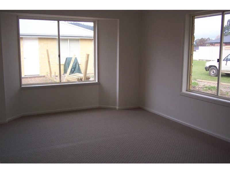 2/7 Old Apple Court, Huonville TAS 7109