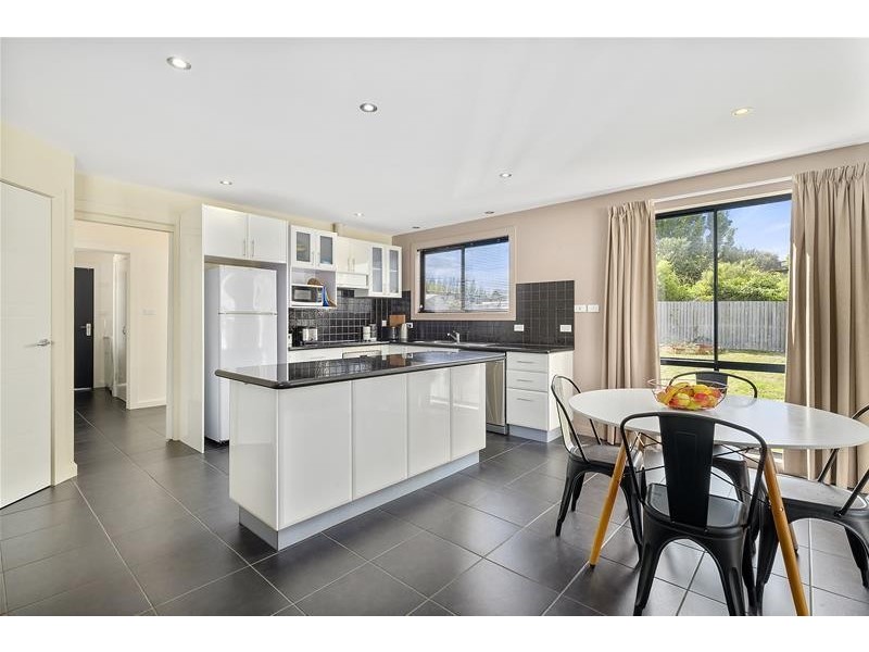 8 Fritton Drive, Dover TAS 7117