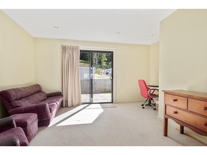 8 Fritton Drive, Dover TAS 7117