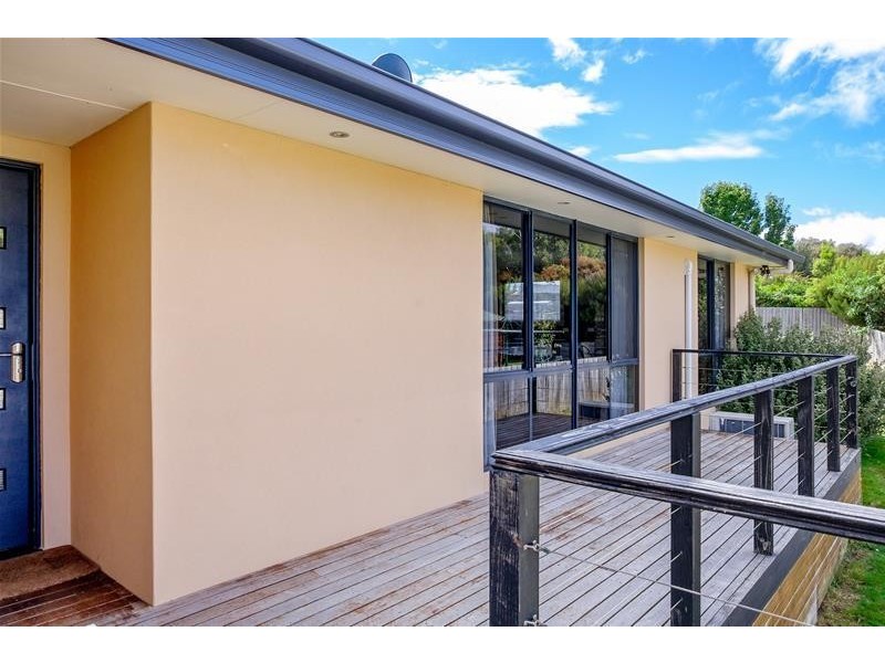 8 Fritton Drive, Dover TAS 7117