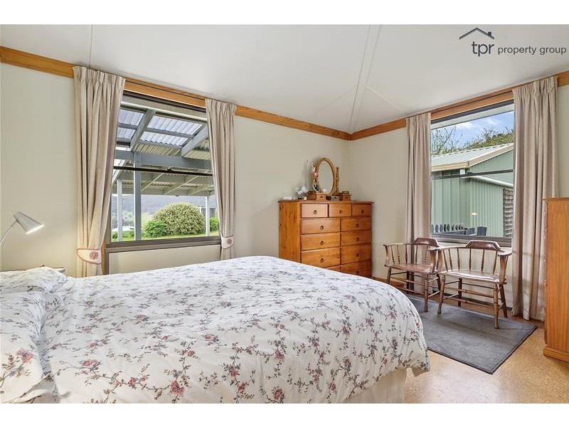 64 Doodys Hill Road, Port Huon TAS 7116